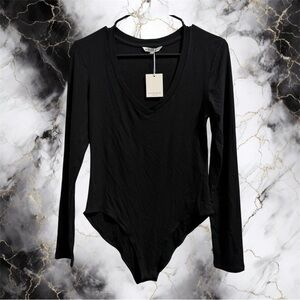MANGO Black Long-Sleeve V-Neck Bodysuit - NWT - size M